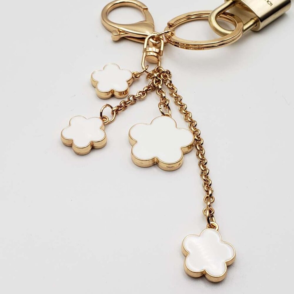 Louis Vuitton Gold Lock 🔒 Authentic LV Key + Unbranded Flower Bag Charm - Picture 6 of 9